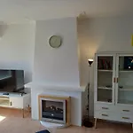 2 Slaapkamer Appartement Vlak Aan Zee